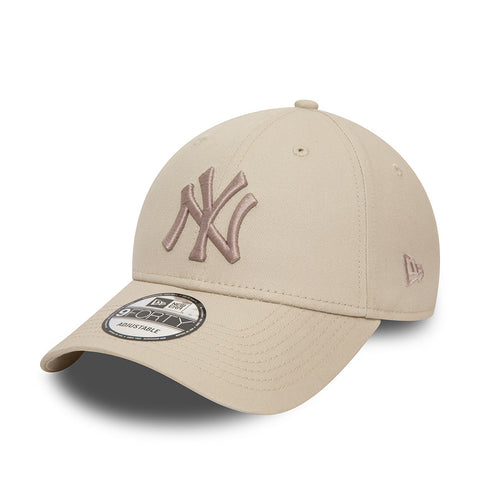 New Era - League Essential NY 9Forty - Light Beige