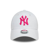 New Era - Woman League Essential NY 9Forty - White Fuxia
