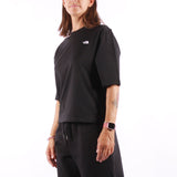 The North Face - W Tnf Essential Simple Dome Boxy Relaxed SS Tee - Tnf Black