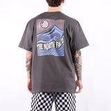 The North Face - M Mountain Escape Relaxed SS Tee - Anthracite Grey